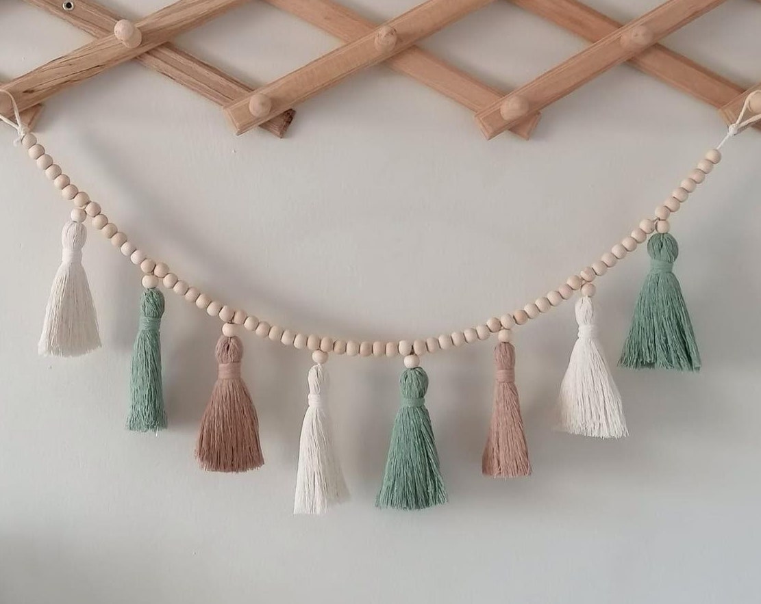 Guirnalda de macramé con borla - Baby Nursery Garland reseña y precio