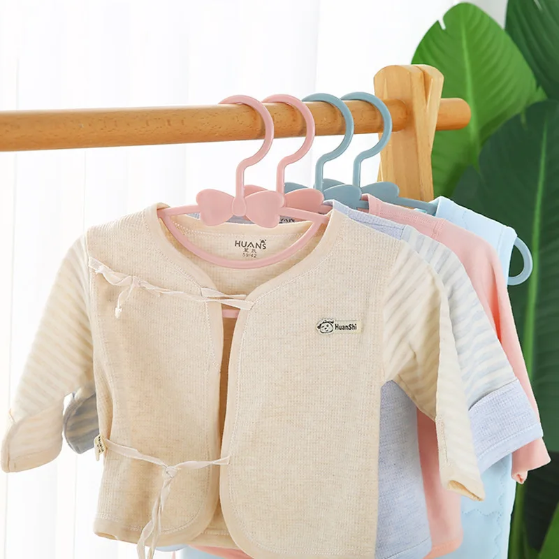 Perchas de plástico para almac - Baby Nursery Essentials reseña y precio